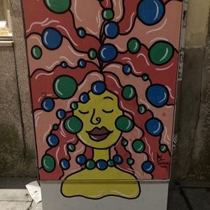 Meet your Posher, Cynthia